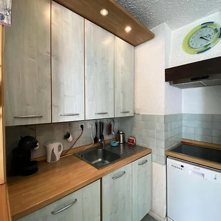 Apartment Cote Brune 5 - Pour 5 Personnes 551 *
